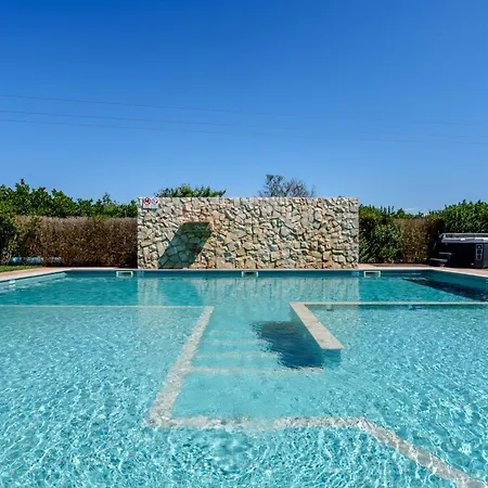 Quinta Dos Is *